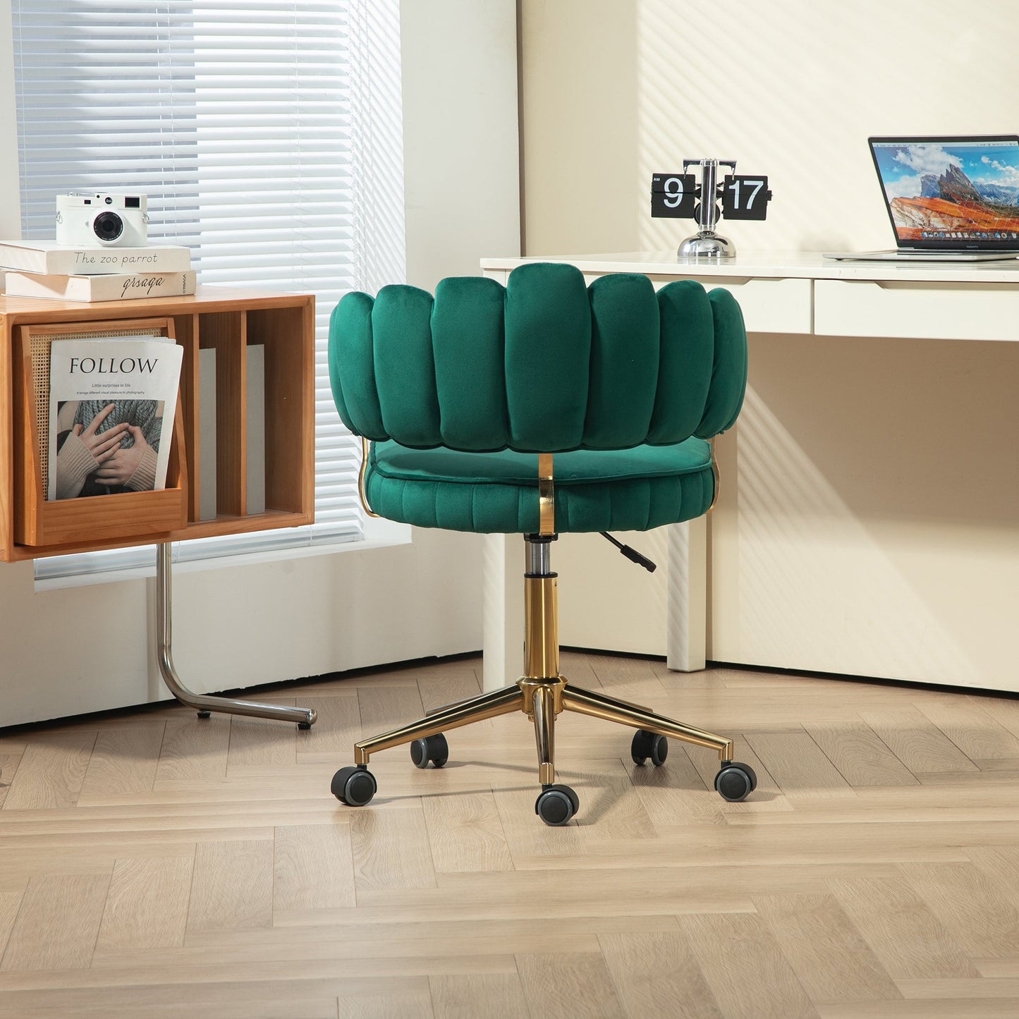 Velvet Home Office Desk Chair, Modern Cute Computer Chair, Wheels